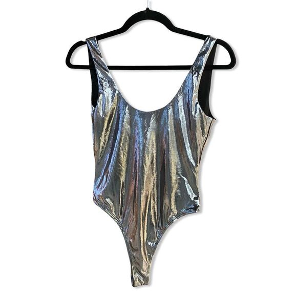 NWT superdown nadia bodysuit silver metallic top blouse Revolve S - Picture 6 of 8